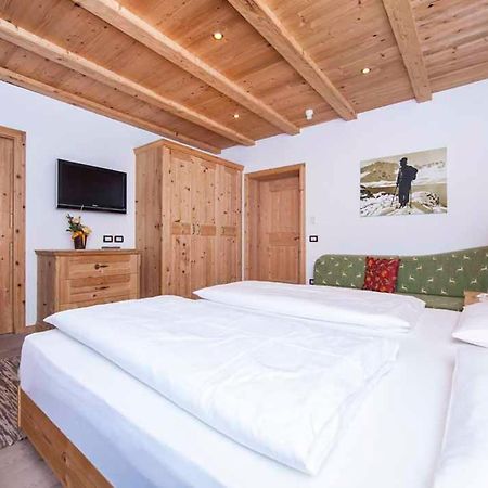 Hotel Corona Krone Selva di Val Gardena Exterior photo