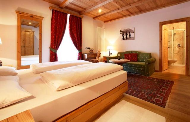 Hotel Corona Krone Selva di Val Gardena Exterior photo